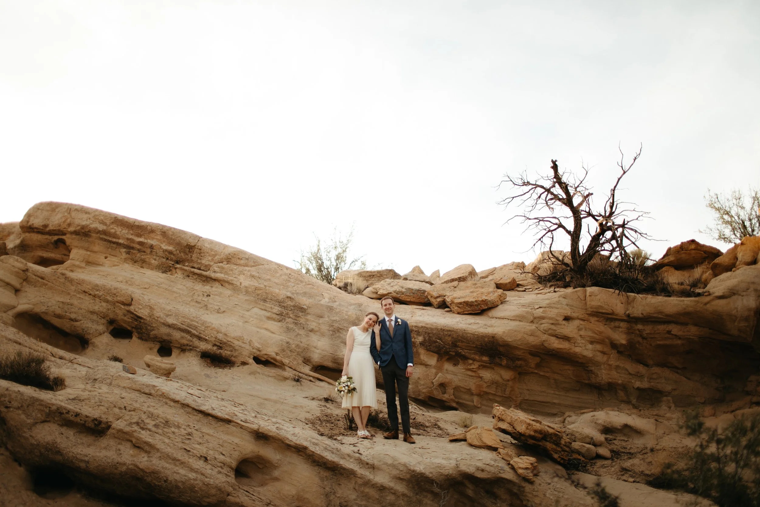 small-elopement-wedding-venue-nm.JPG