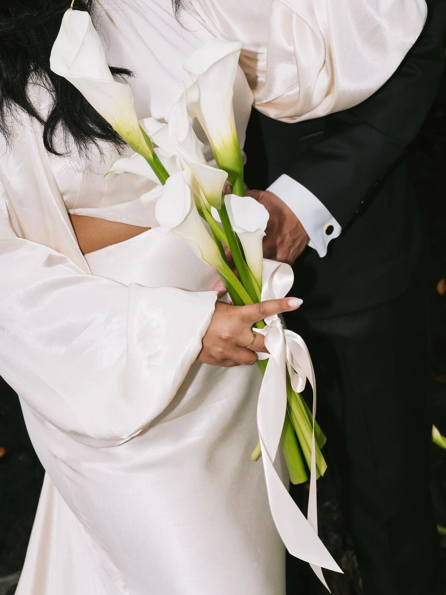 Simple elegance for A&amp;J 🤍

@wildcoastlove 
@rareearthweddings