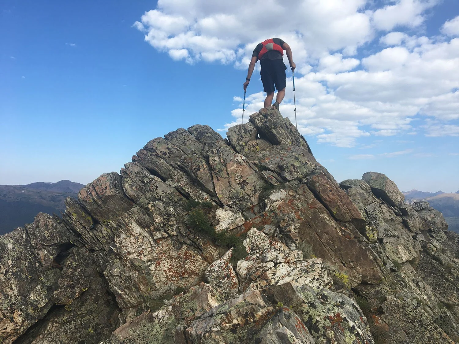 Why don't trail runners use poles?