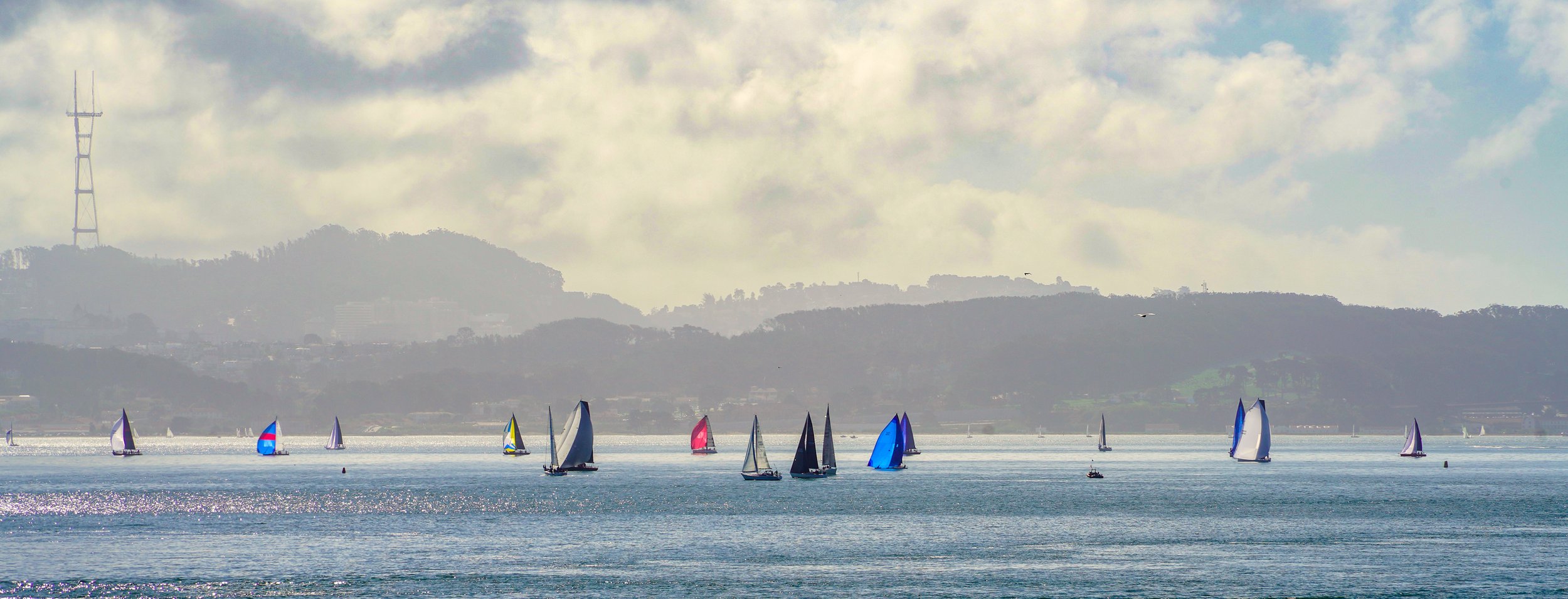 DSC07449 Sailboat in the fog_.jpg