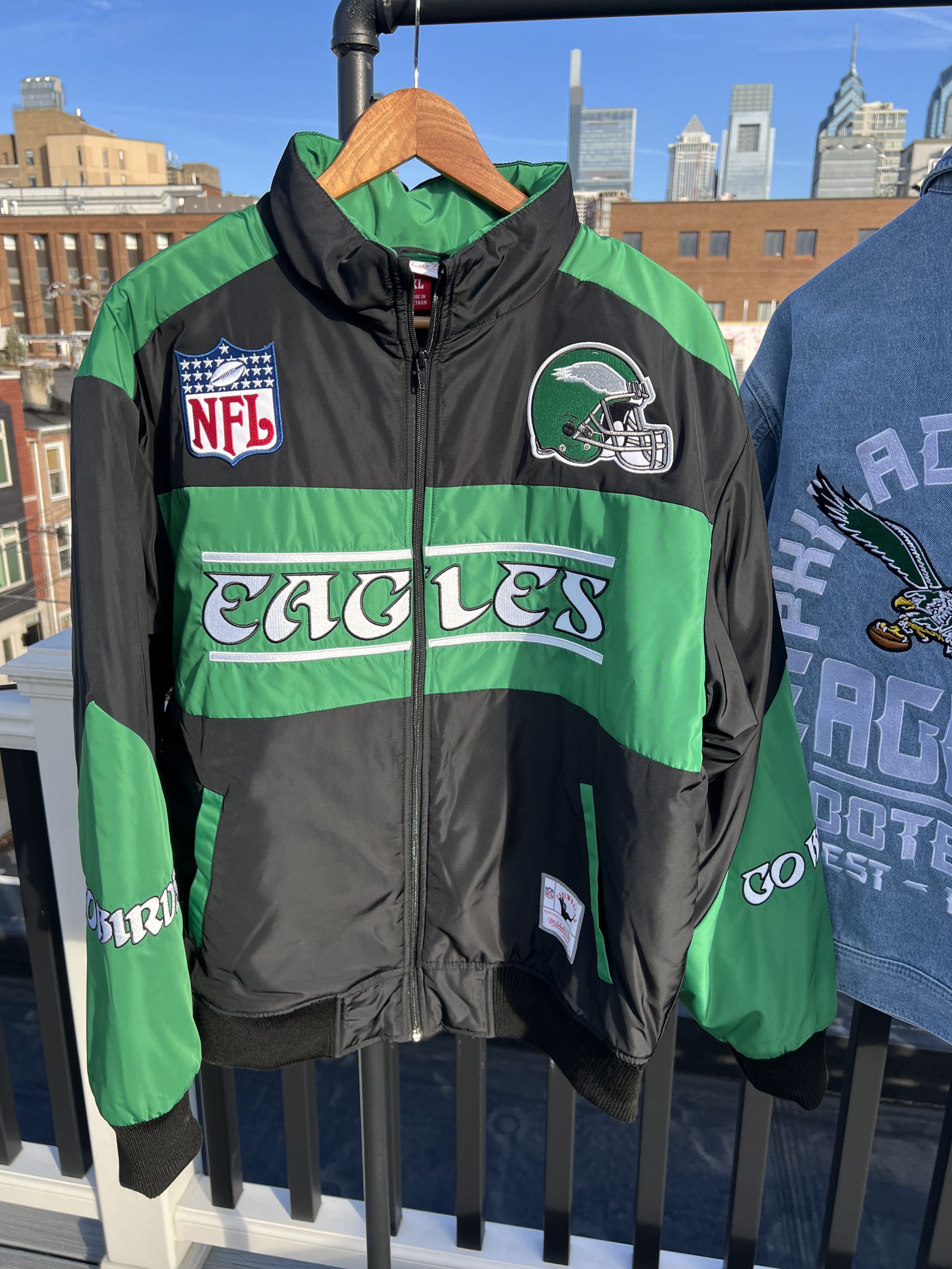 Eagles x Mitchell & Ness Puffer Jacket