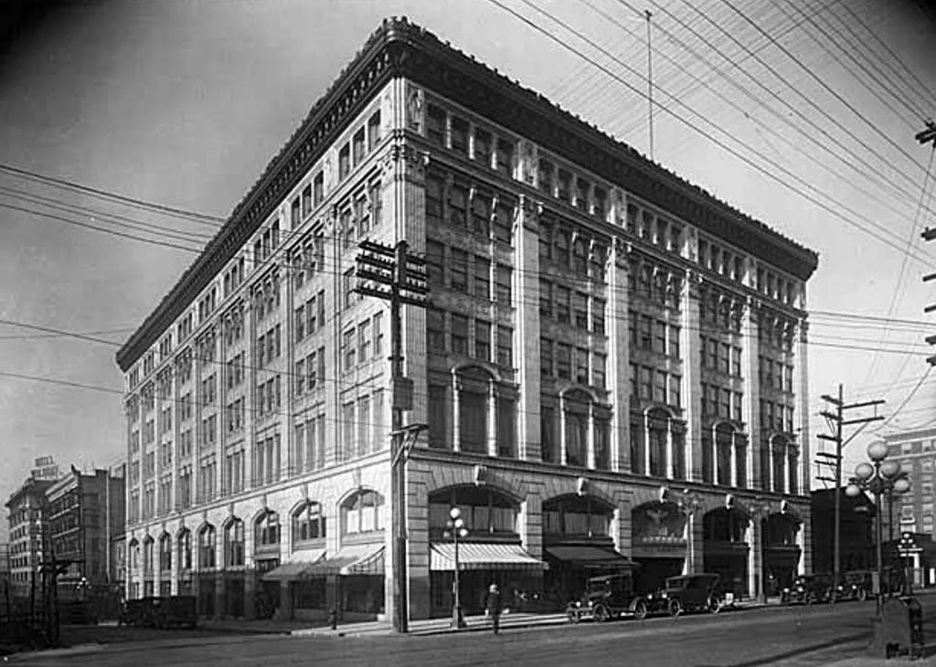 Two Major Seattle Theaters Explore Merger