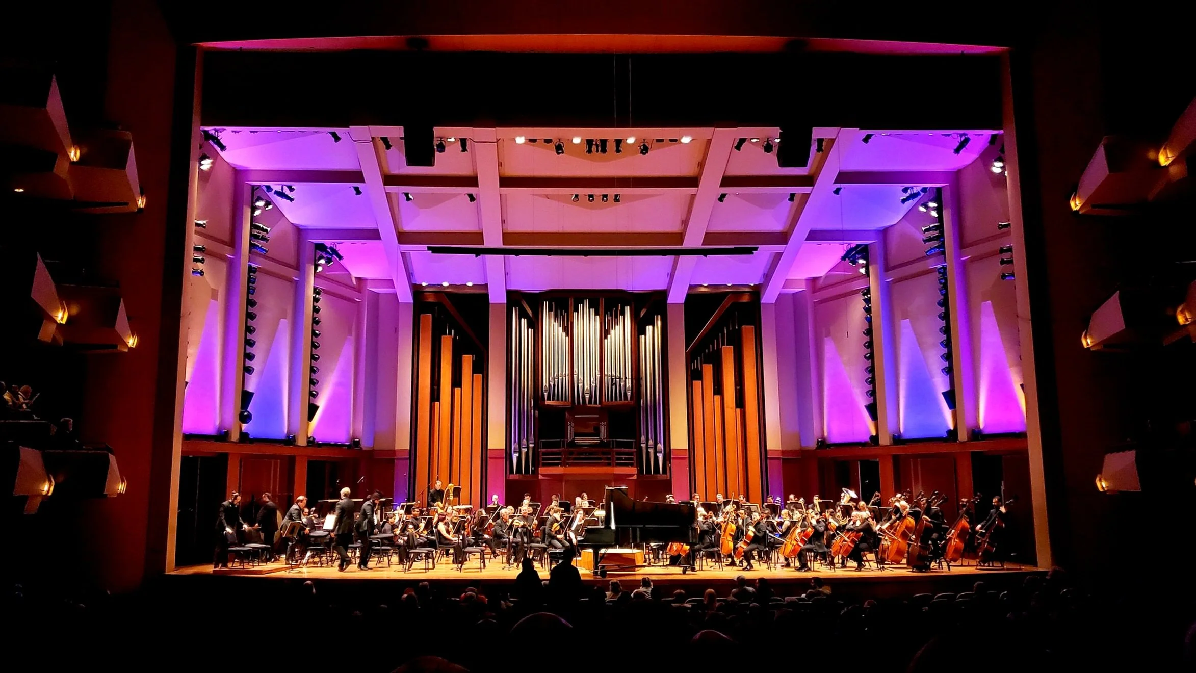 Seattle Symphony Thrives with Classic and Modern Musicality