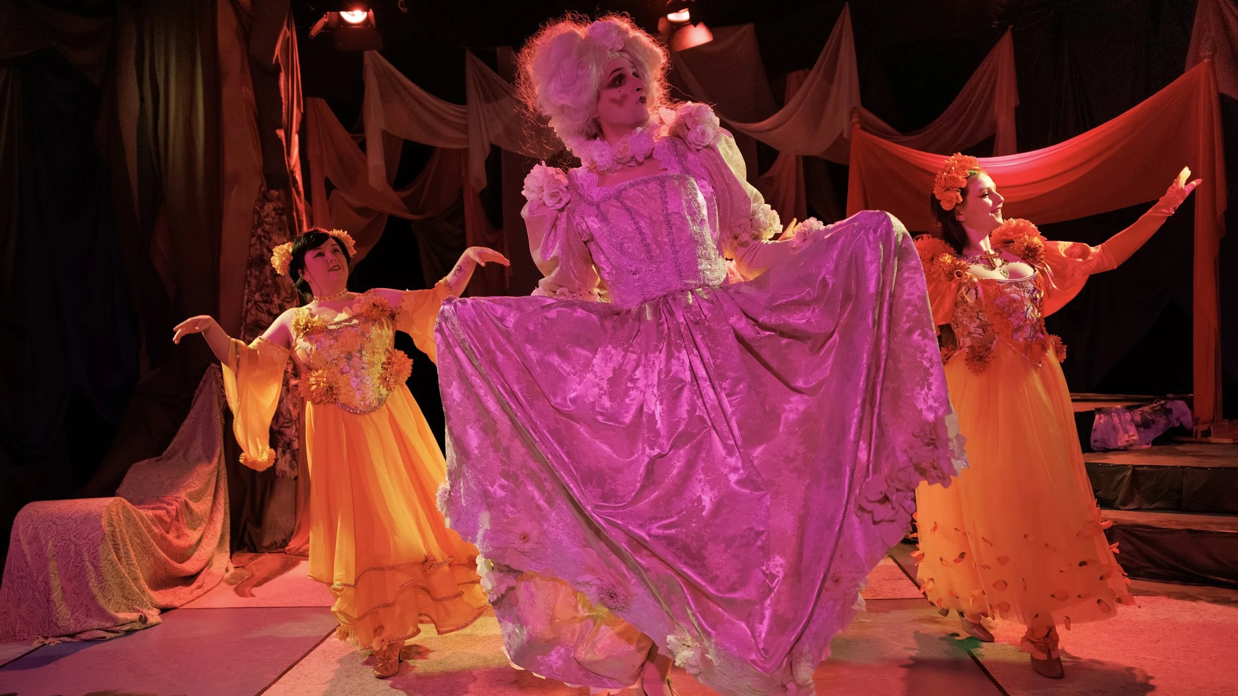 Noveltease Illustrates Our Splendidly Fluid Selves with ‘Orlando’