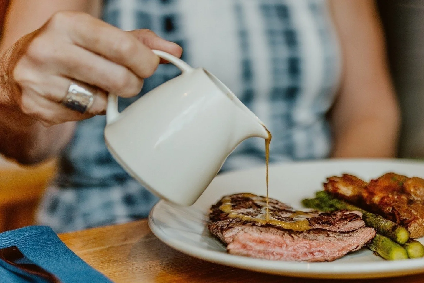 Food &amp; Beverage Photography

🍴 Warning: these photos may cause sudden cravings.

I LOVE photographing food + client experiences&mdash;maybe because I secretly want to eat everything I shoot. 😋 The truth? Great food photos stop scrollers in thei