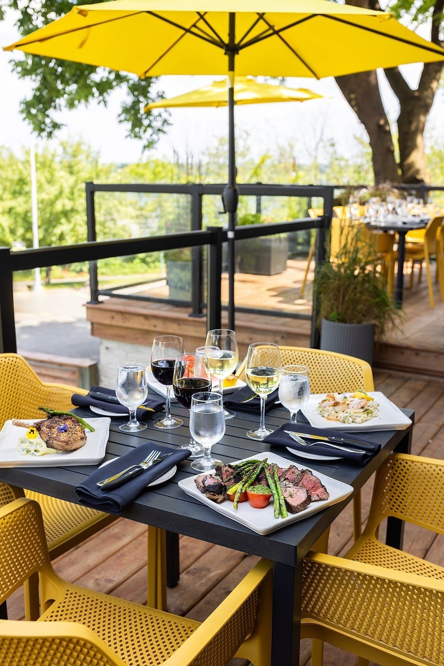 Patio season might end, but mouthwatering visuals never go out of style. 🥂

Patio season may be over, but the food at @maxwellsfredericton is always delicious &mdash; indoors or out! During our brand session, we captured their incredible dishes and 