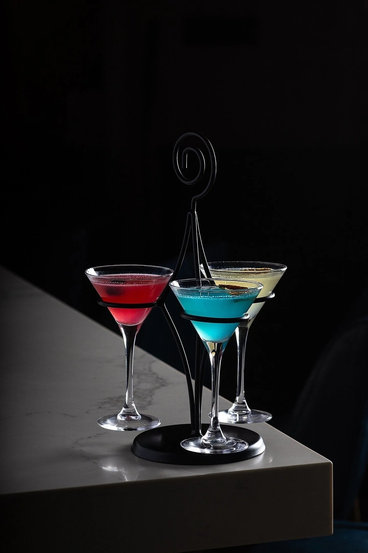 Tiny Tini Flights &ndash; Southside Shake

The problem:
They had a signature offering &mdash; but no visuals that captured the product.

The solution:
Stylized cocktail flights &amp; intentional lighting.

The result:
Content that feels premium, and 