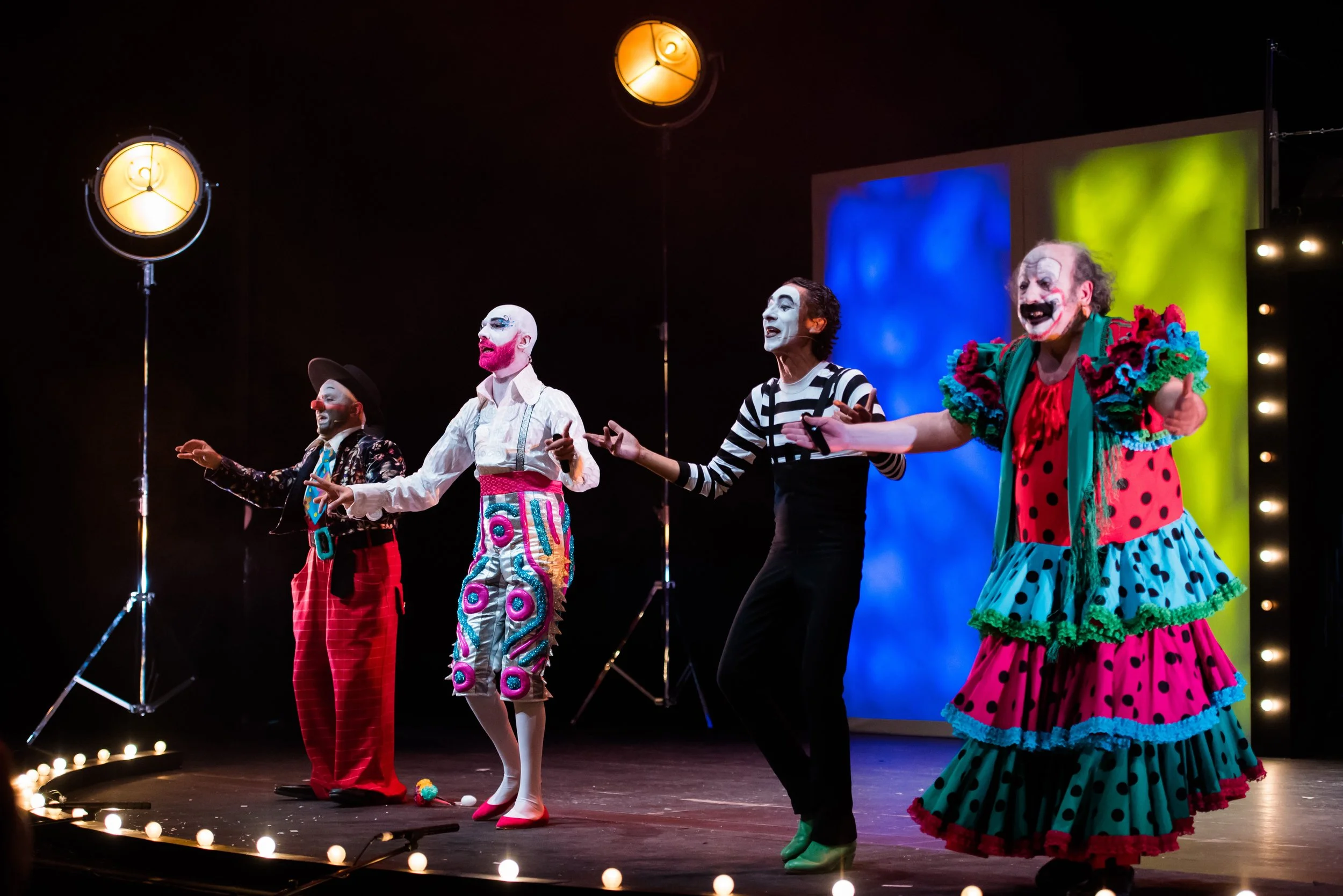 CHUFLA, ¡No es Flamenco, no es Circo, no se lo pierdan!