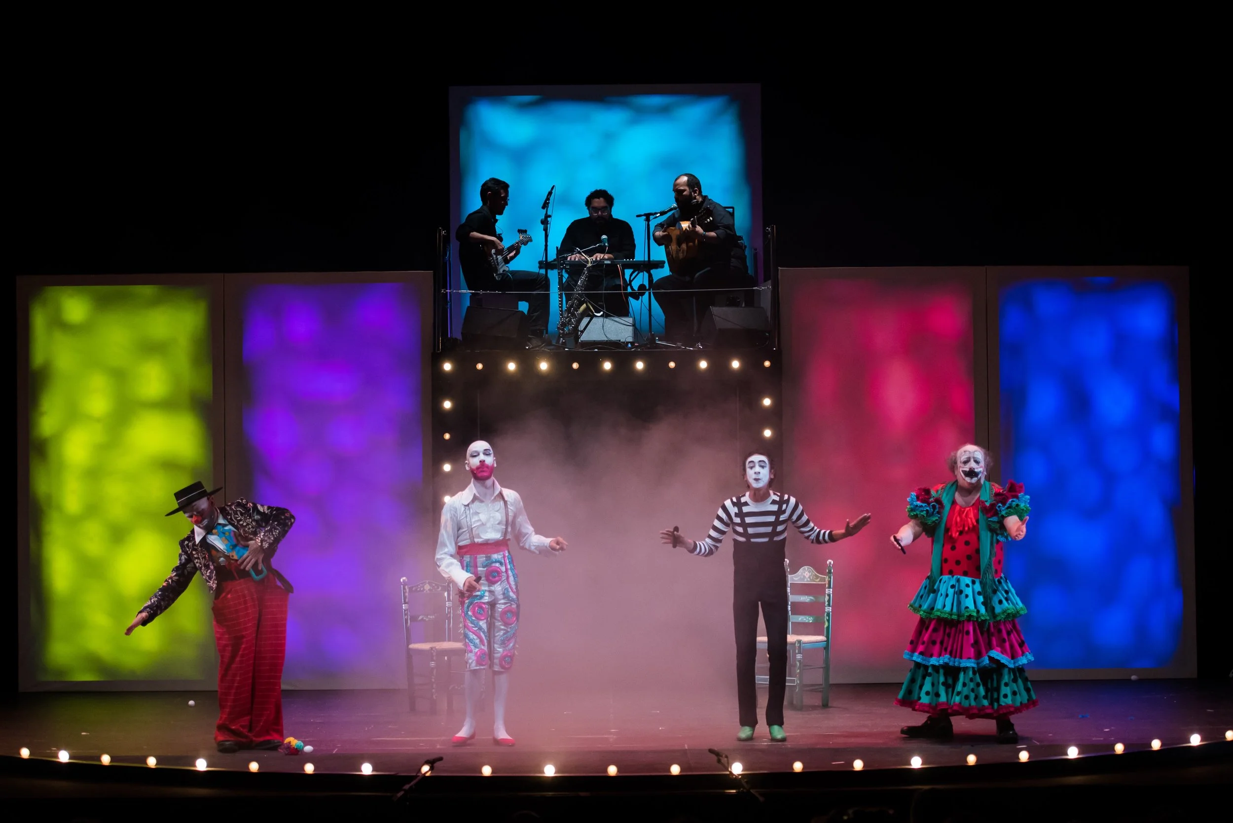 CHUFLA, ¡No es Flamenco, no es Circo, no se lo pierdan!