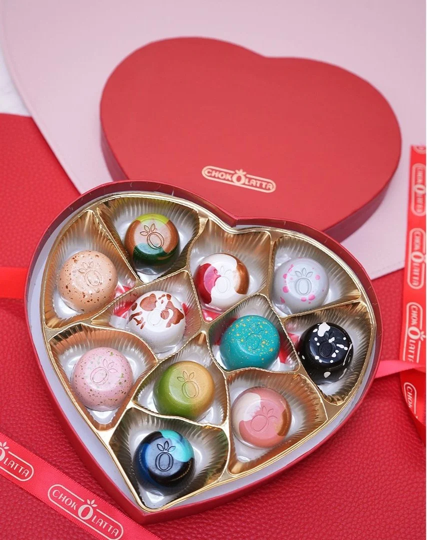 Valentine’s Heart-Shaped Bonbon Box
