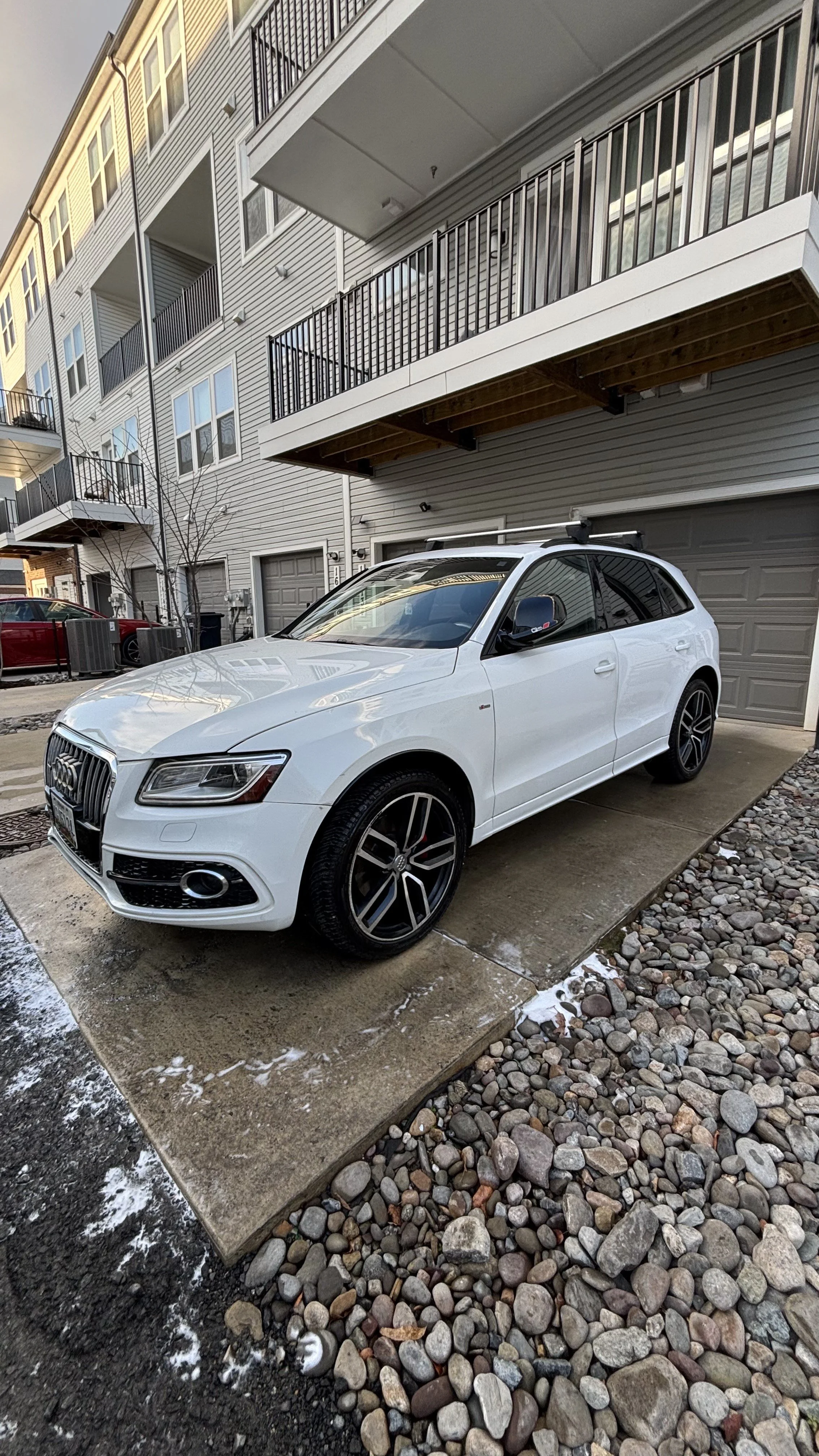 Audi Q5 Standard Detail Package