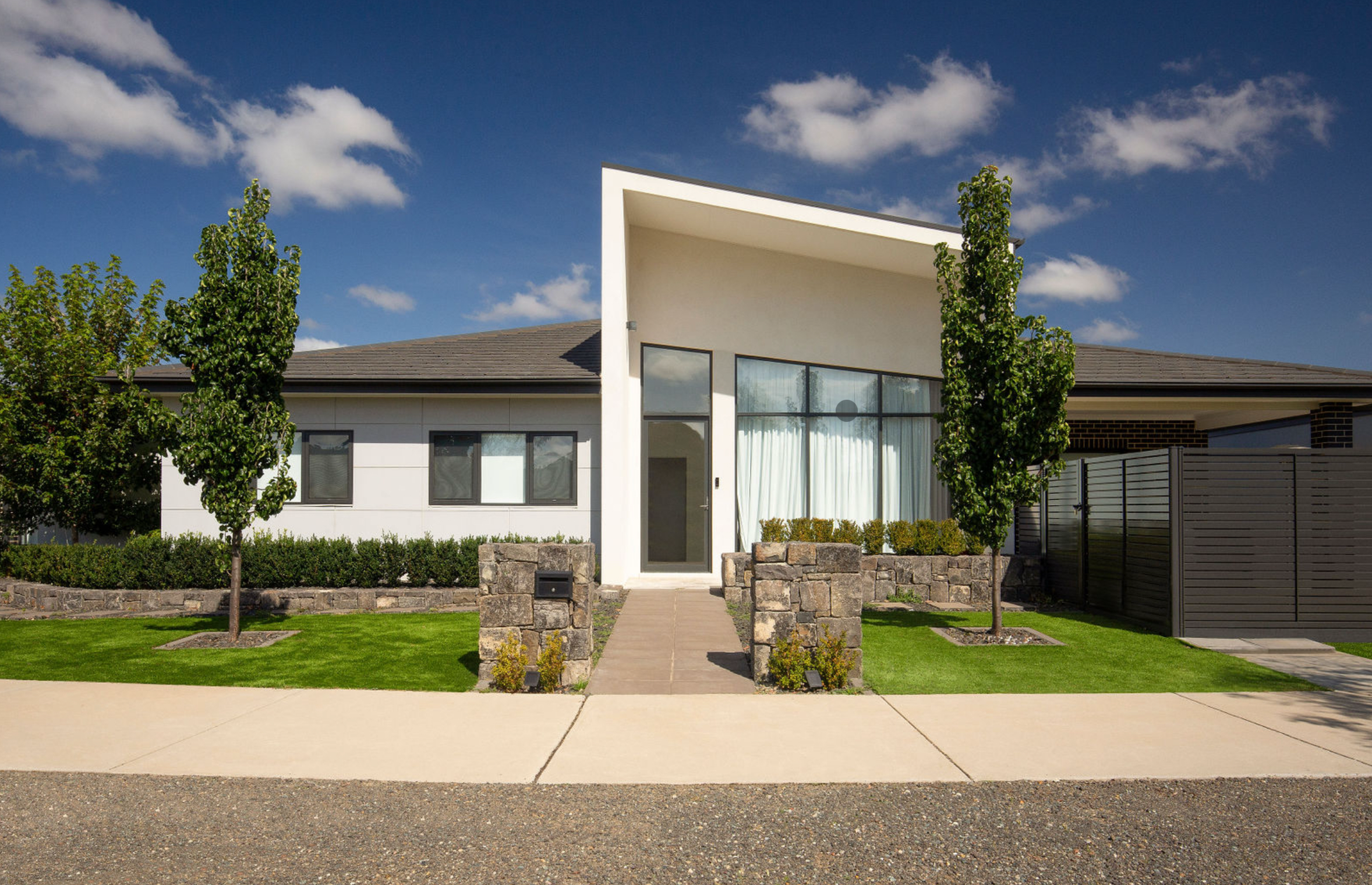 Throsby-Property1-Image1.png