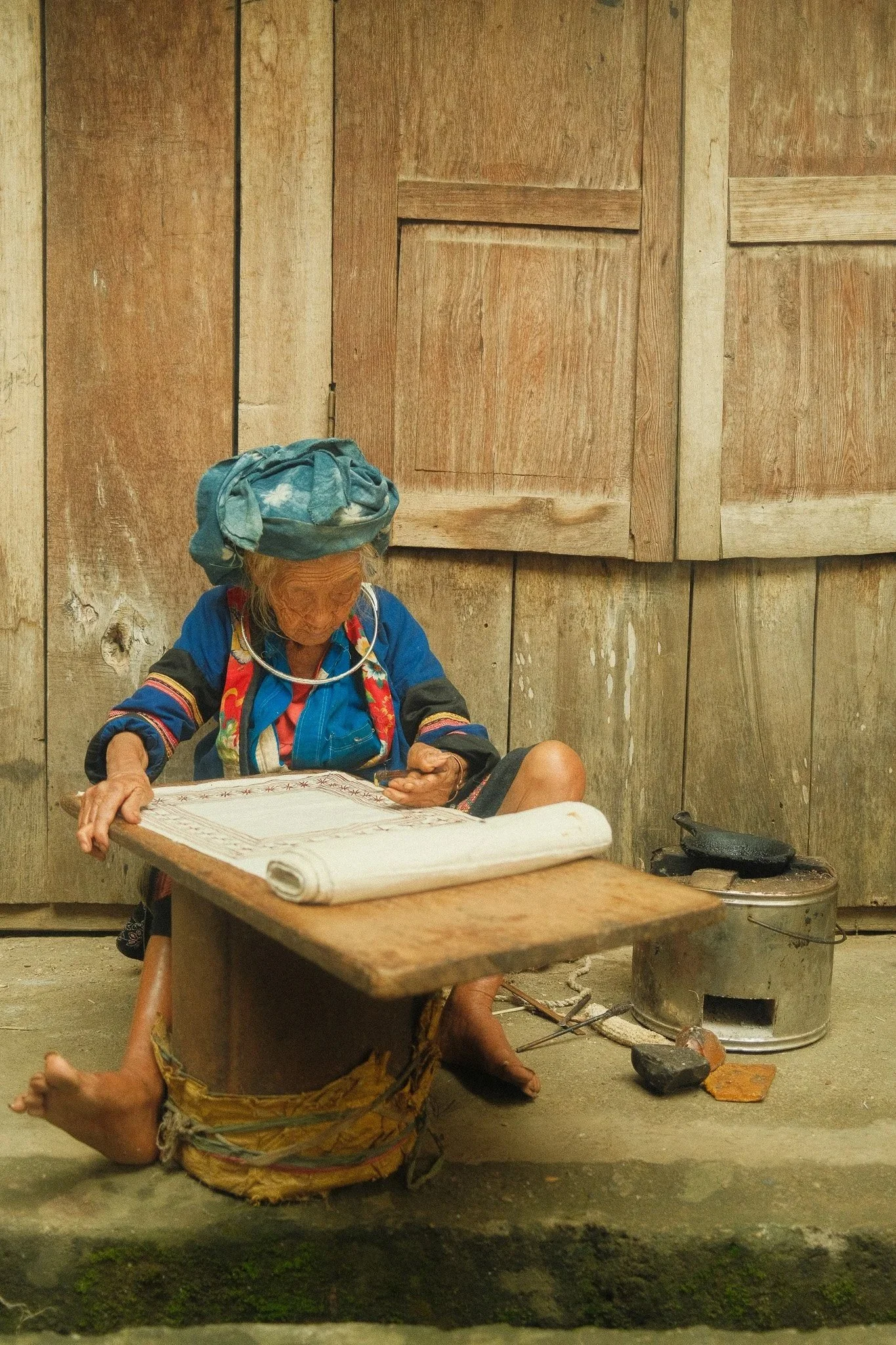 Hmong Hemp Weavers - Lun Tam Province, Vietnam