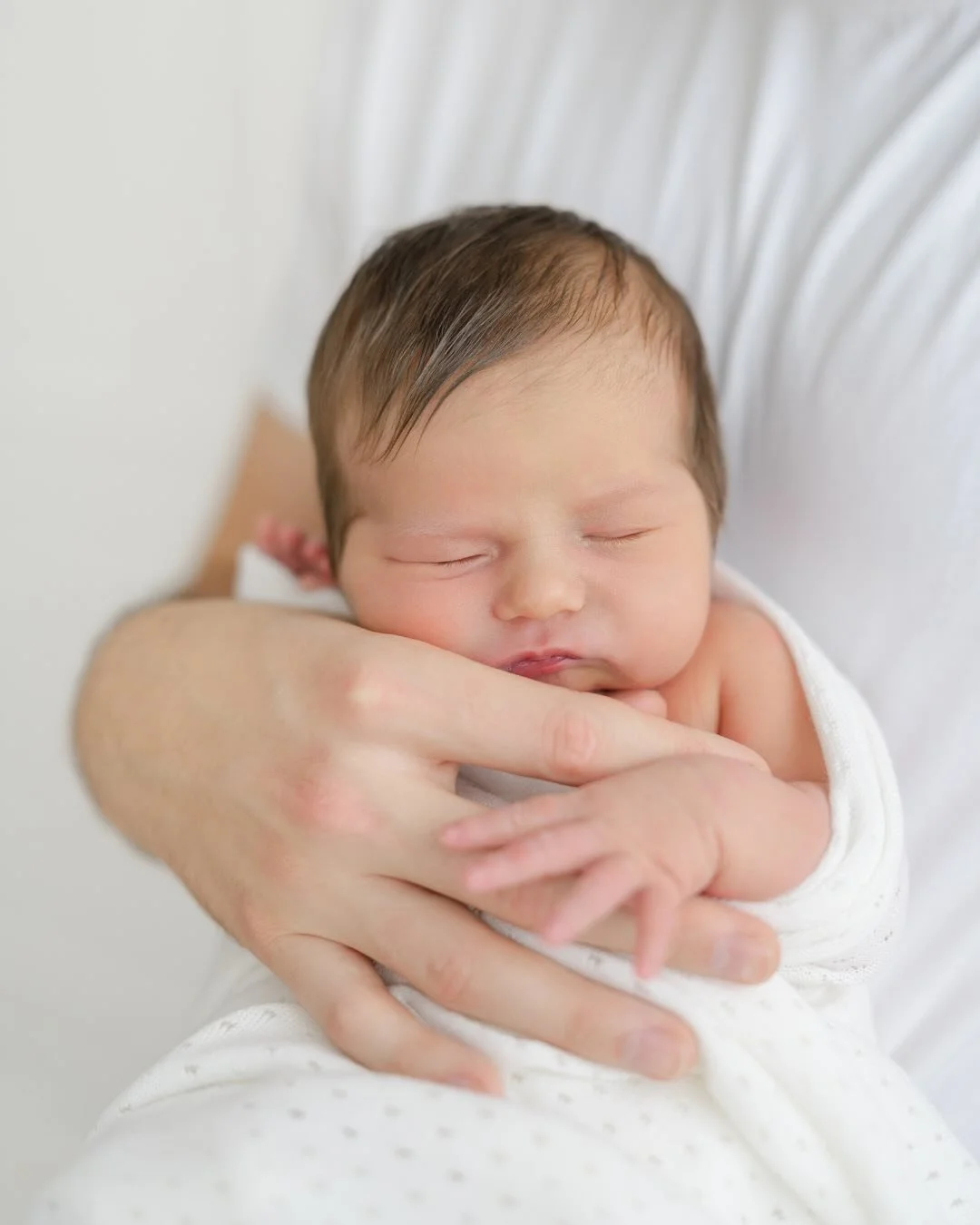Čas neuvěřitelně let&iacute; a Va&scaron;e miminko je takhle malink&eacute; opravdu jen prvn&iacute;ch p&aacute;r dn&iacute;. Za ten prvn&iacute; měs&iacute;c se neuvěřitelně posune a vyroste. Za p&aacute;r měs&iacute;ců nav&iacute;c to už bude &uacu