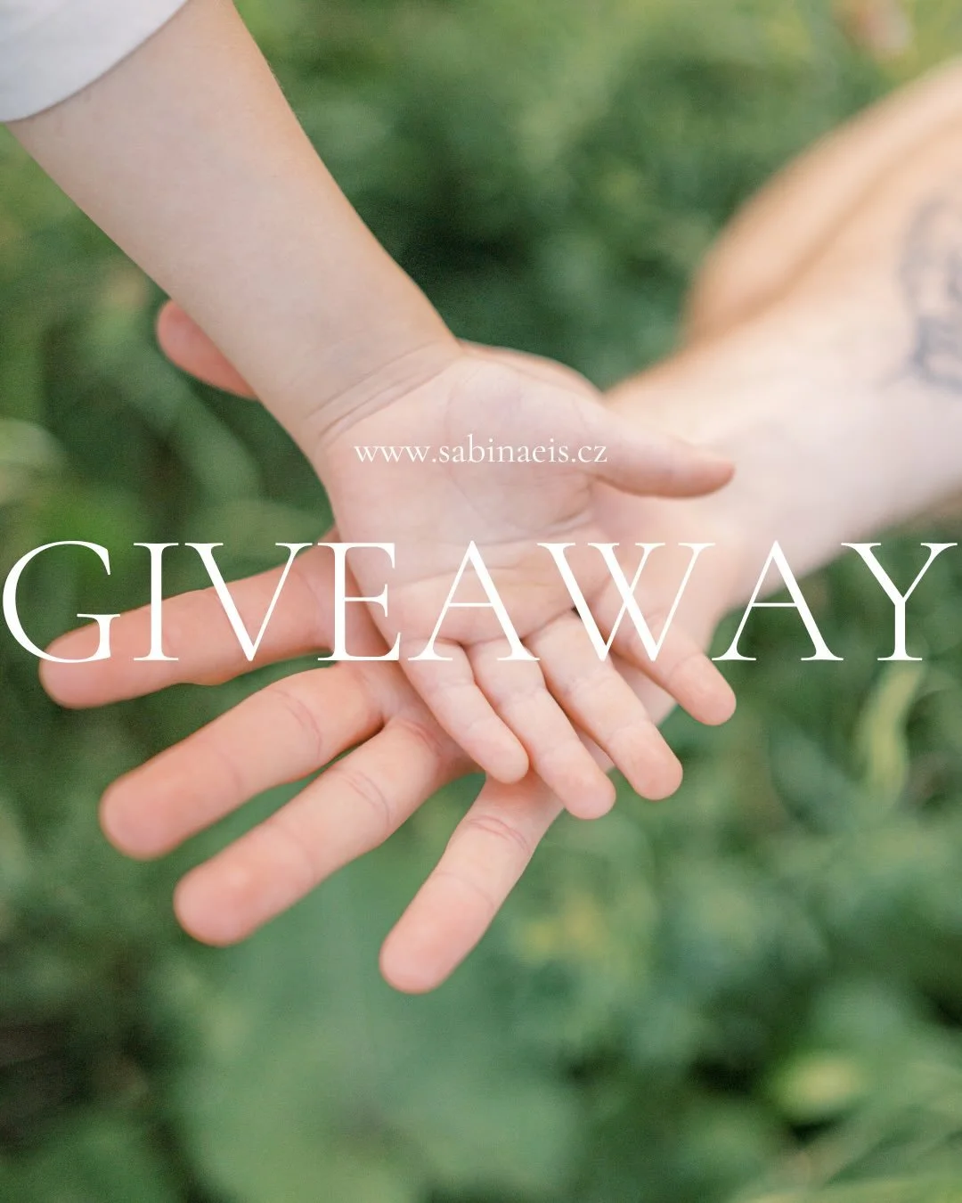 Kr&aacute;sn&yacute; den v&aacute;m v&scaron;em!

Tento t&yacute;den se bl&iacute;ž&iacute; v&yacute;roč&iacute; m&eacute;ho foto studia a j&aacute; m&aacute;m obrovskou radost, že už dal&scaron;&iacute; rok mohu zachycovat va&scaron;e př&iacute;běhy