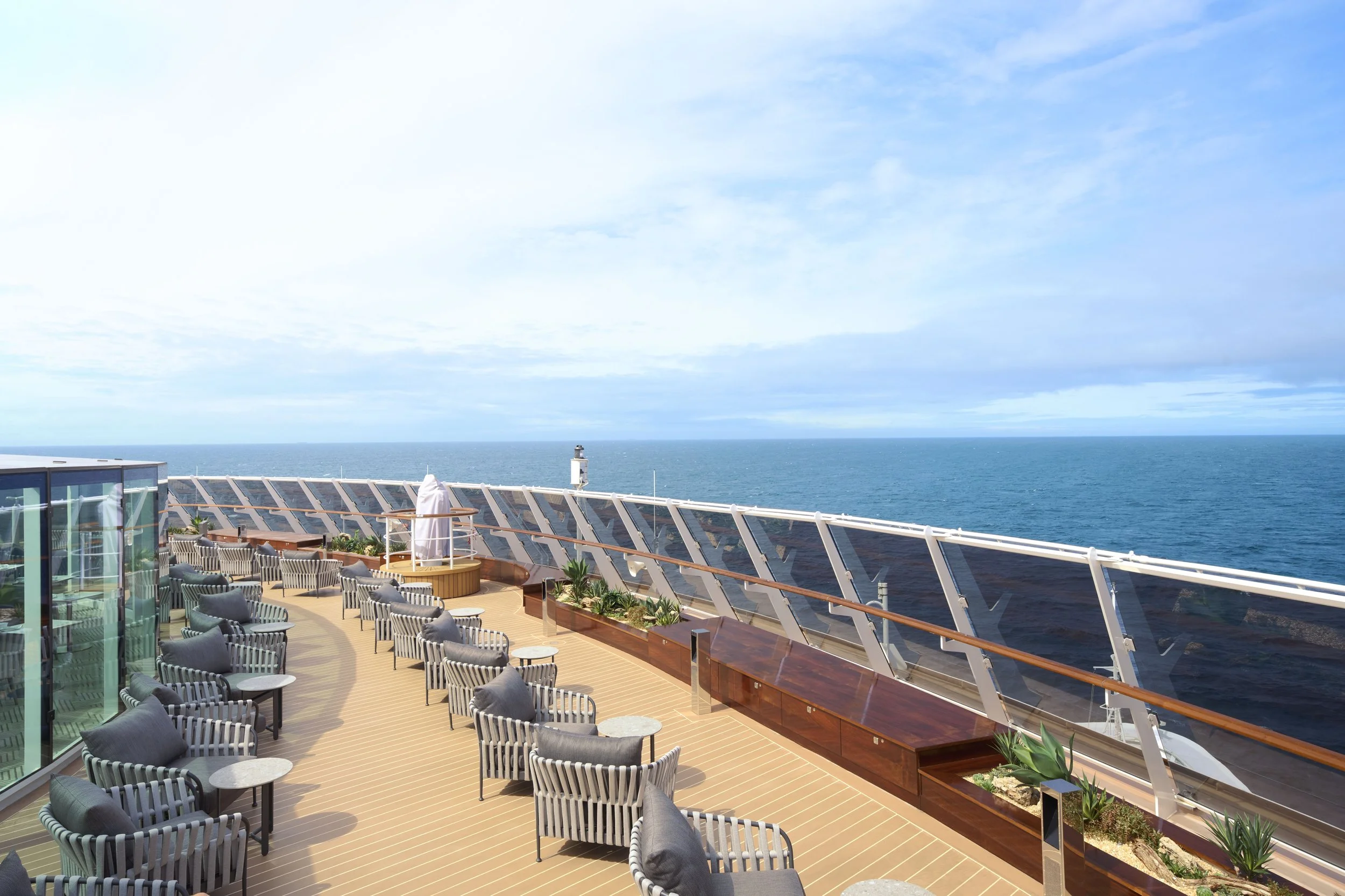 EXPLORA I_EXPLORA LOUNGE 05.jpg