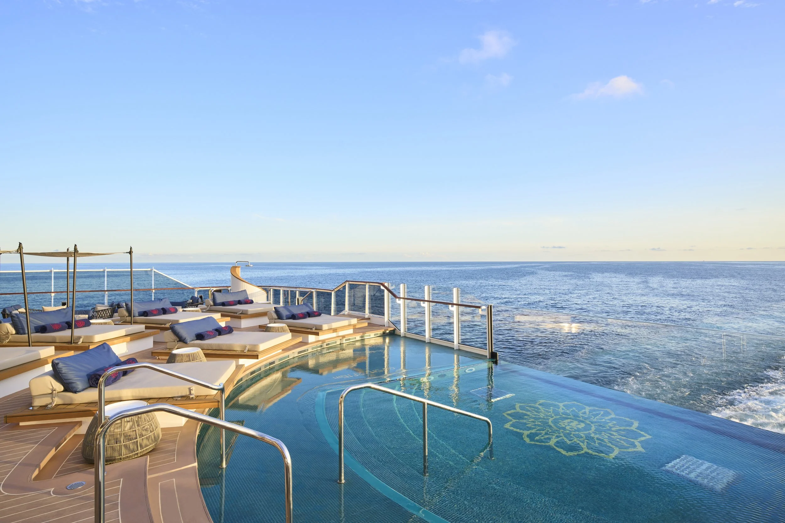 EXPLORA I_ASTERN POOL_10.jpg