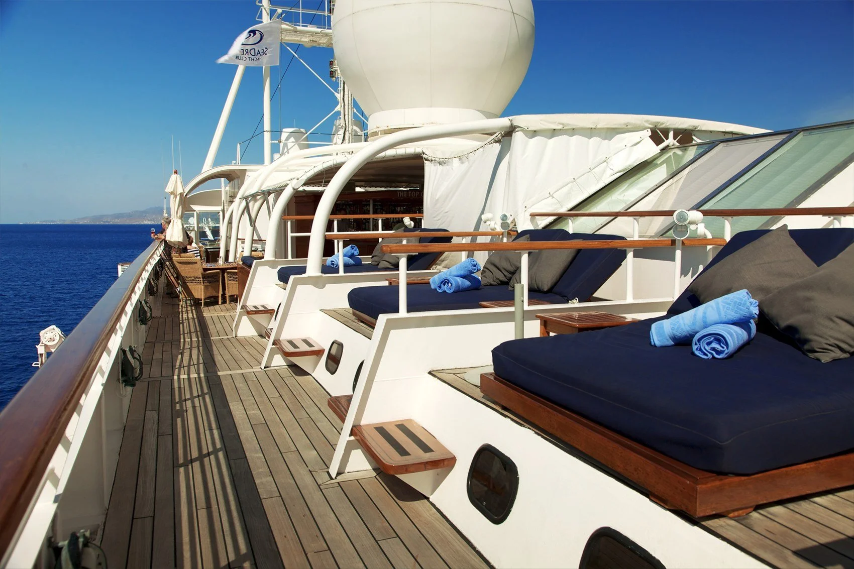 seadream-balinese-daybeds.jpg