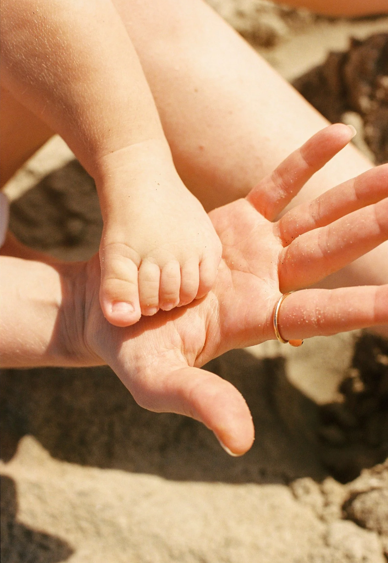 Motherhood photography session in Tenerife