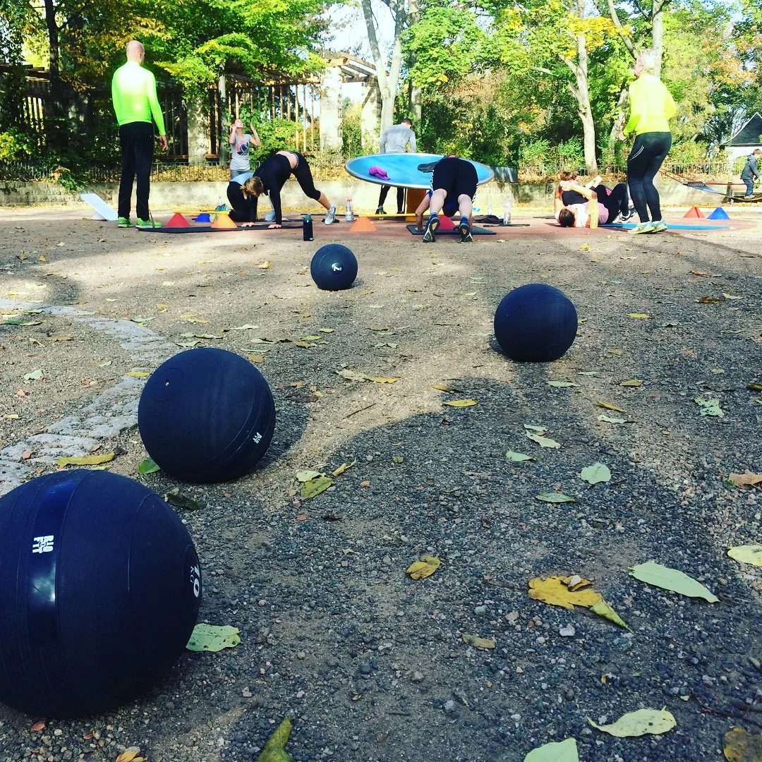 Was für eine tolle Trainingseinheit am Samstag, vielen Dank Steffi 😜.
Es gibt fast keinen besseren Einstieg, oder 😬?