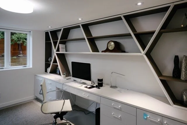 13. office.jpeg