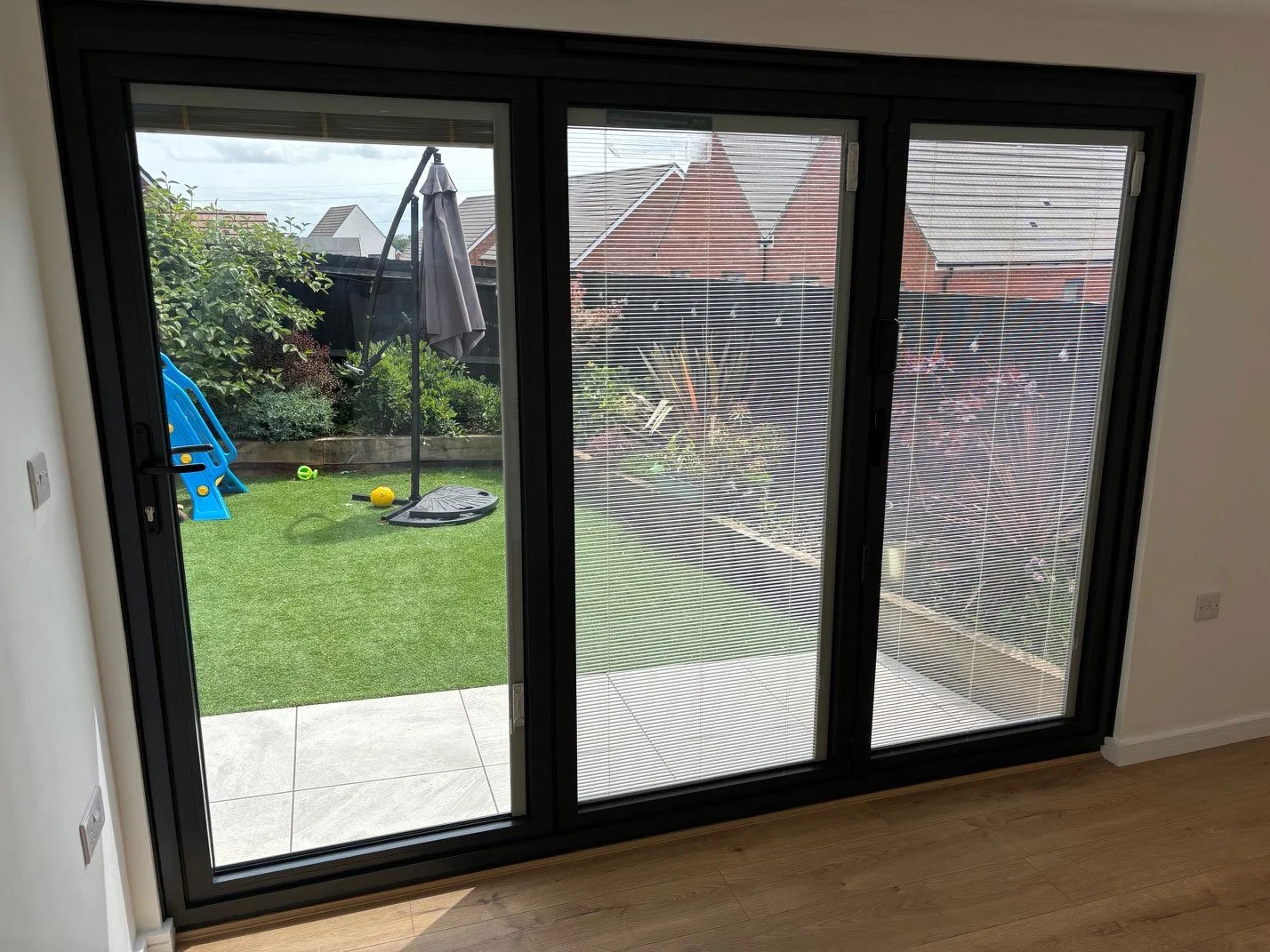 garden-work-studio-with-bifold-doors.jpg