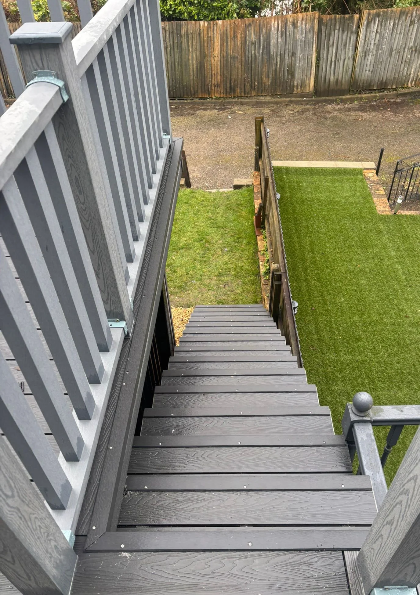 luxury-garden-annex-with-large-balcony-and-stairway.jpeg