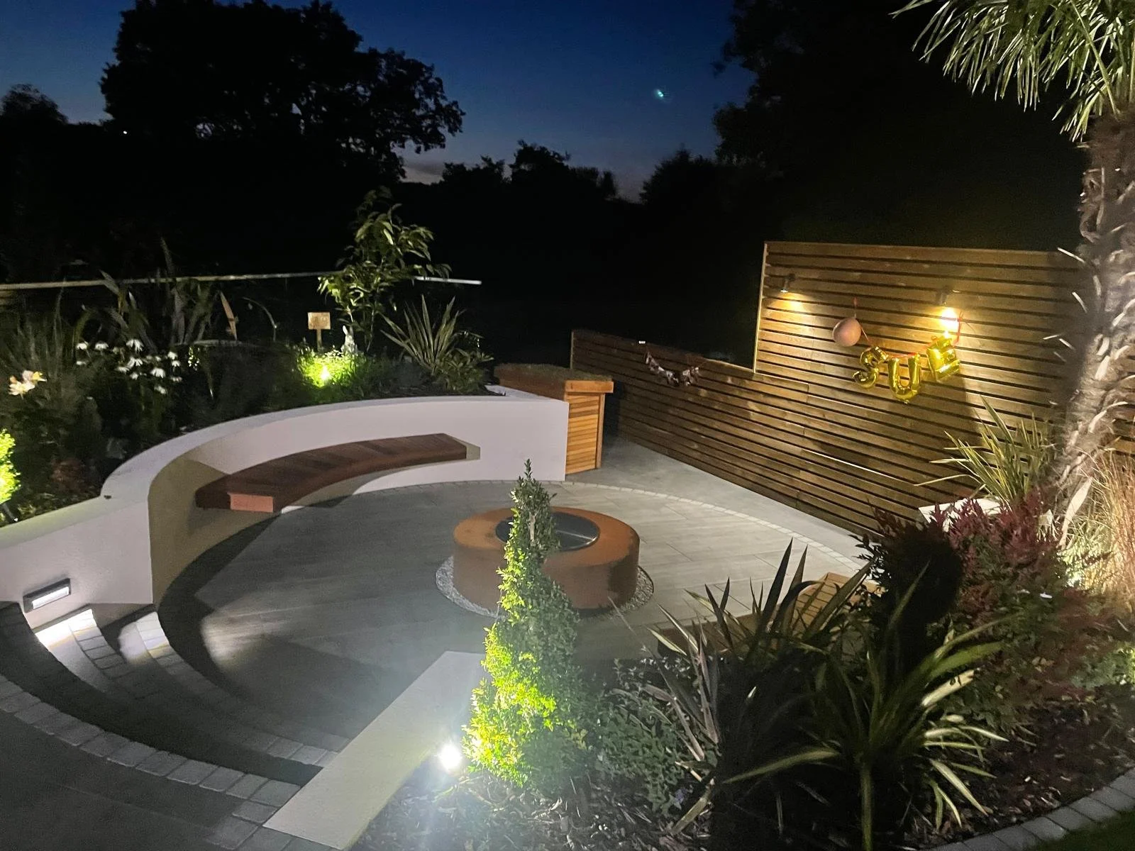 contemporary-garden-landscaping-and-planting-lighting-outdoor-space.jpeg