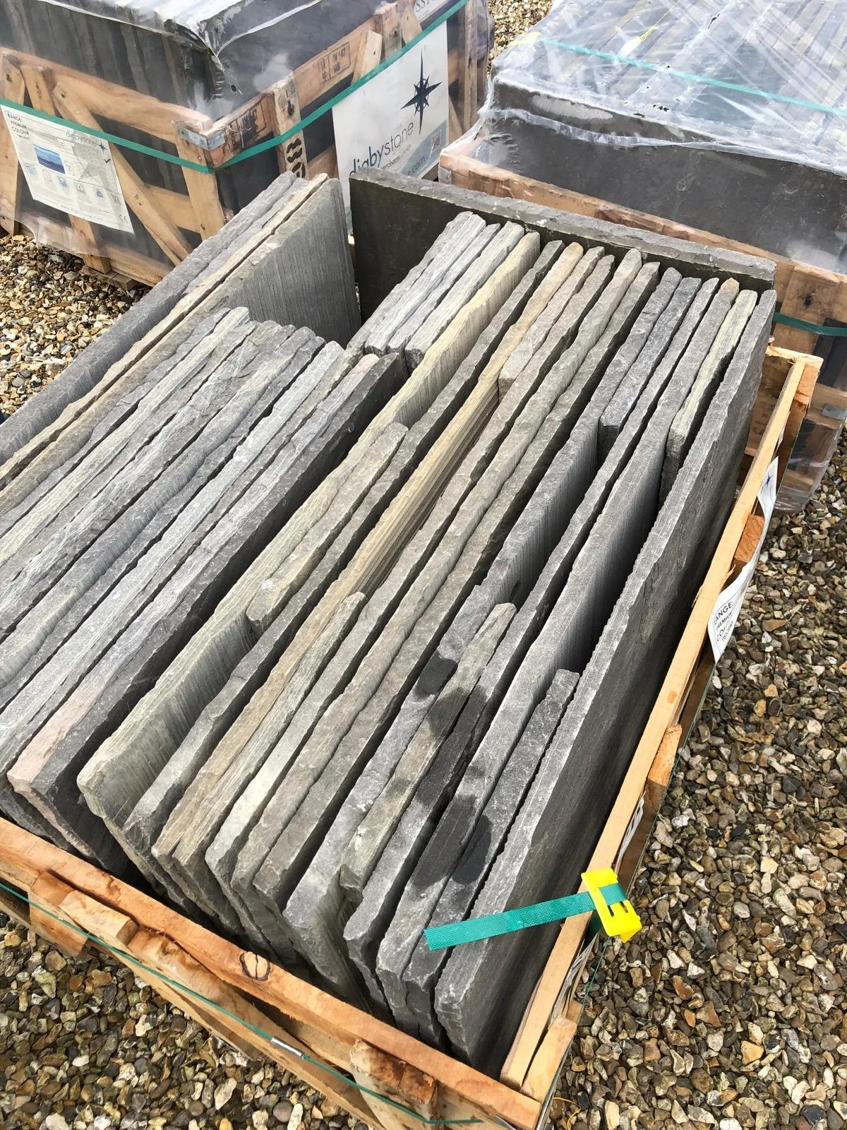 natural-sandstone-paving-pontypridd-family-garden-design.jpeg