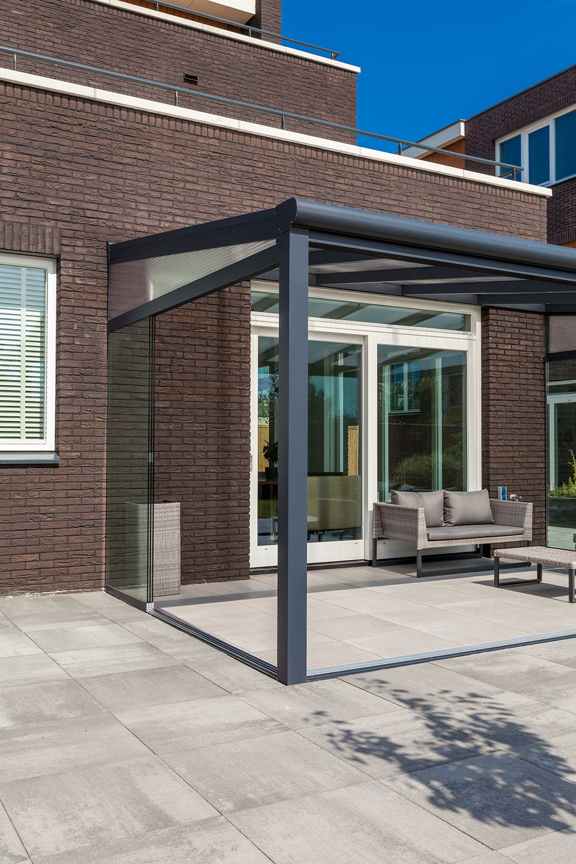 alluminium-glass-enclosed-verandas.jpeg