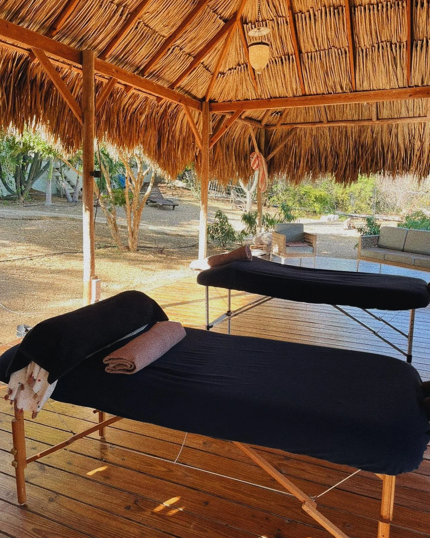 Te huur! Palapa van 11x5 meter voor al uw kalme activiteiten 
- yoga lessen
- massages
- wellness days
Etc 🧖&zwj;♀️💆🏾&zwj;♀️🧘🏽&zwj;♀️