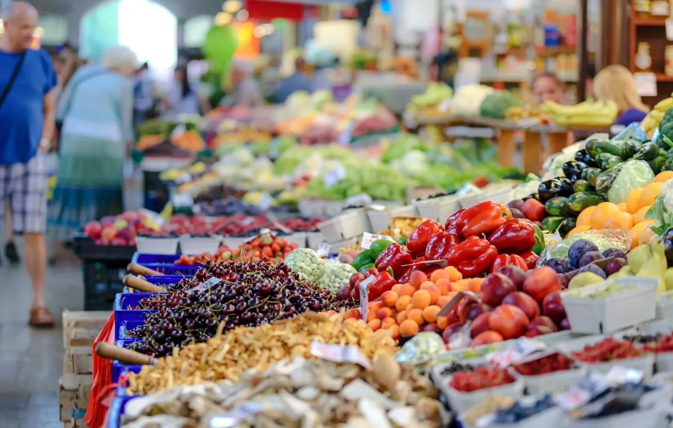 Quality vs. Quantity: What to Sacrifice When Dieting On A Budget