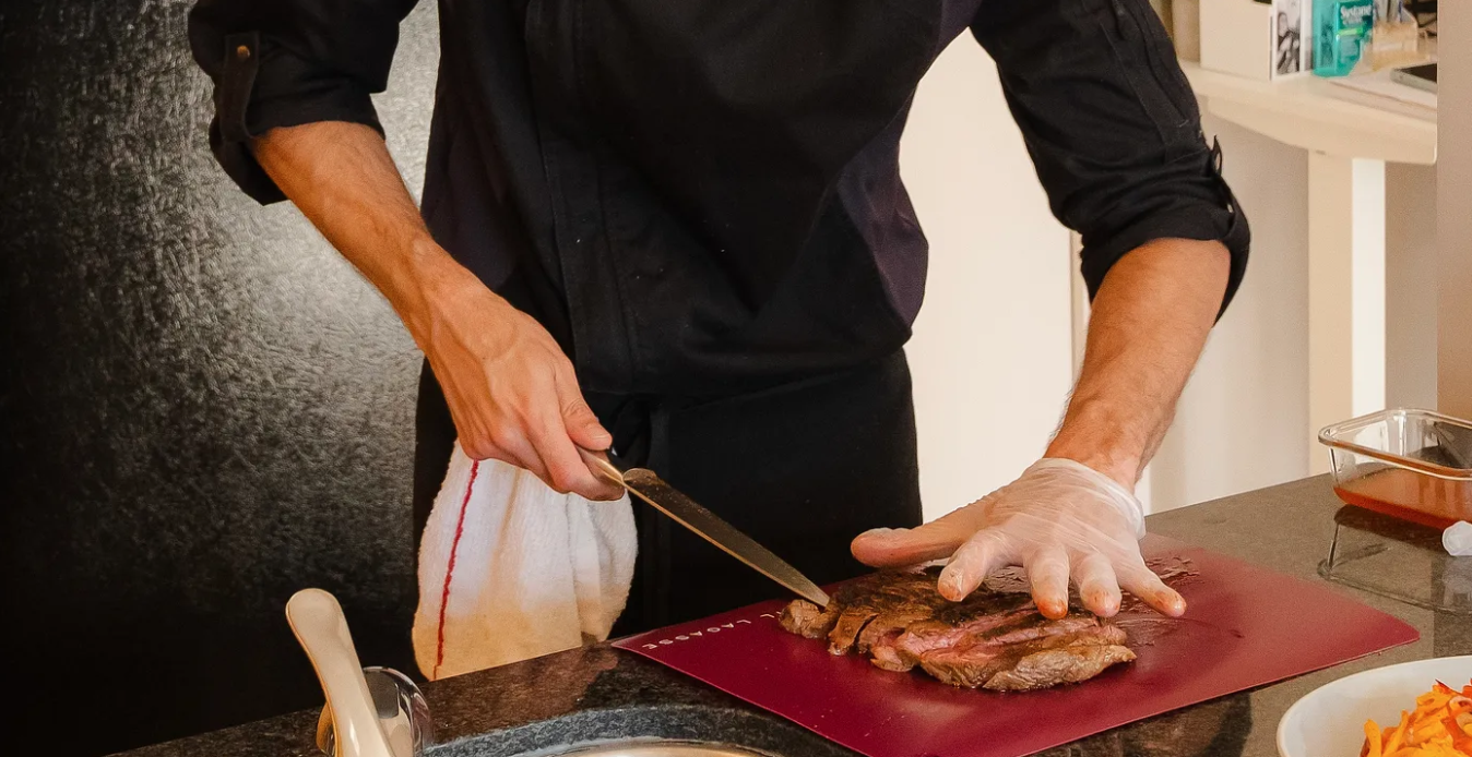 Understanding What You Are Feeding Your Family: Grass-Fed vs. Grain-Fed Meat and Beyond