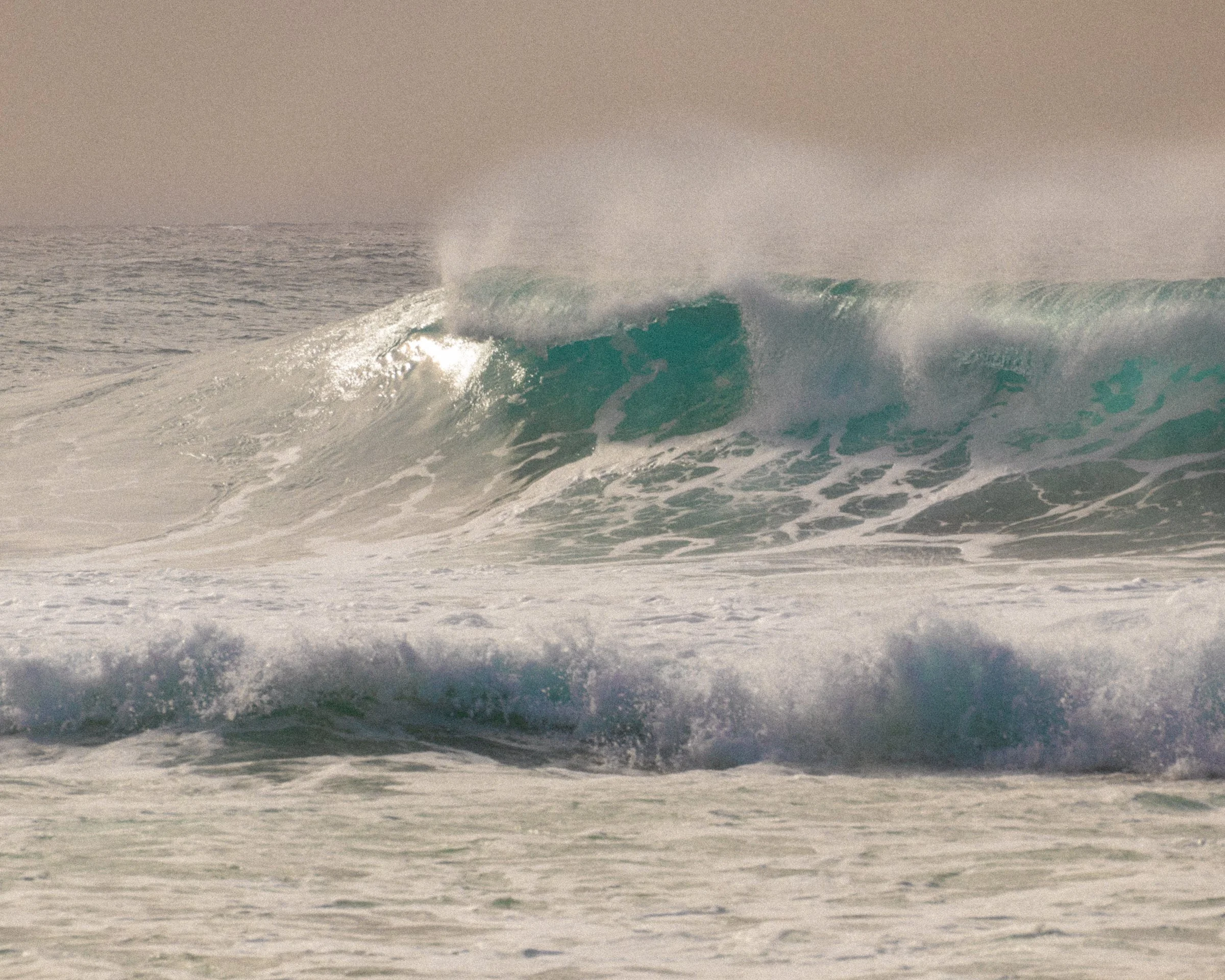 amylu-style-beauty-north-shore-waves-0331.jpeg