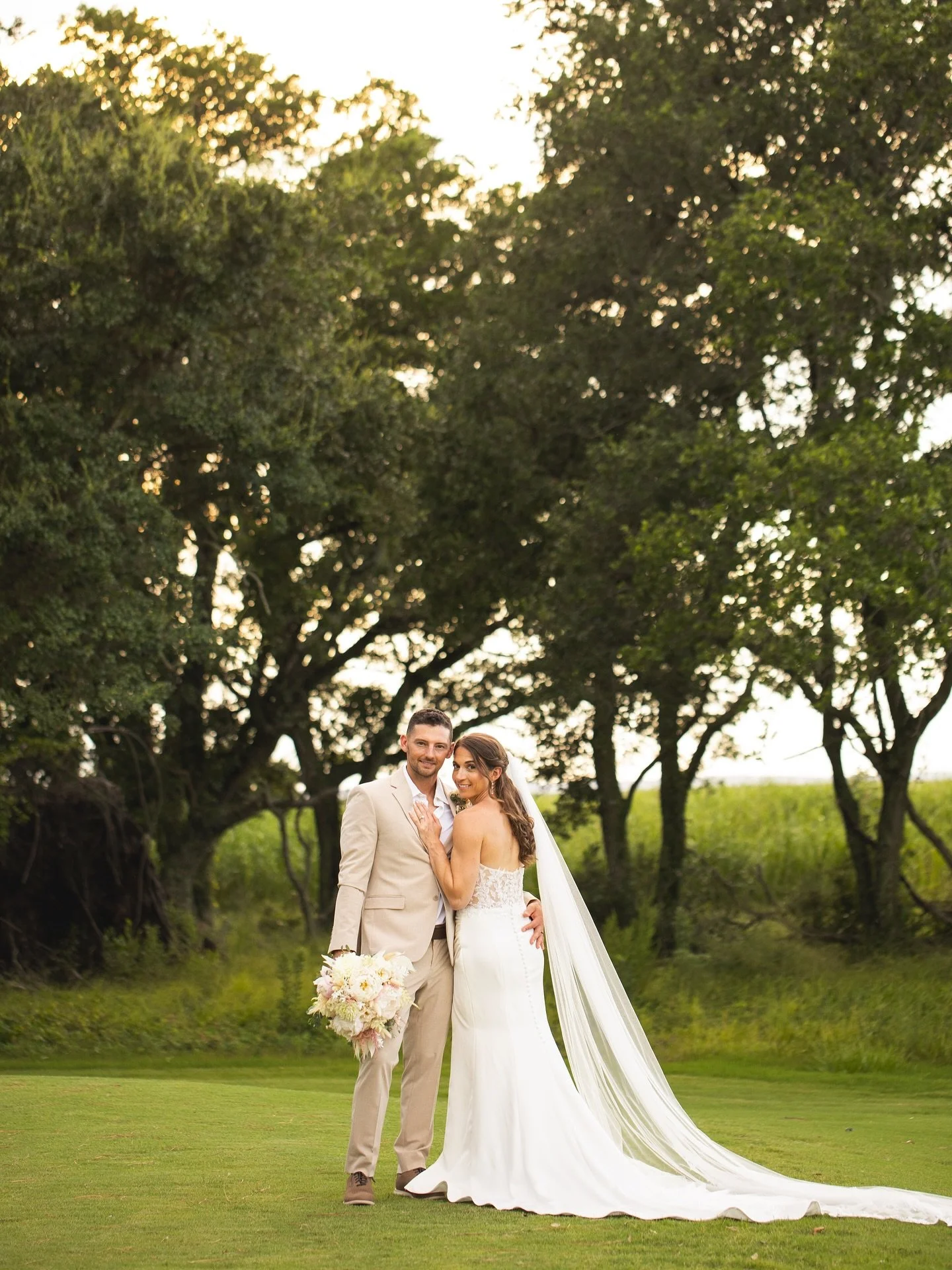 Krysten &amp; Corey&rsquo;s wedding at The Black Stallion in Corolla, NC, was pure summer magic. With an extreme heat wave sweeping through the Outer Banks, their beautiful indoor ceremony provided the perfect, intimate setting to exchange vows in co