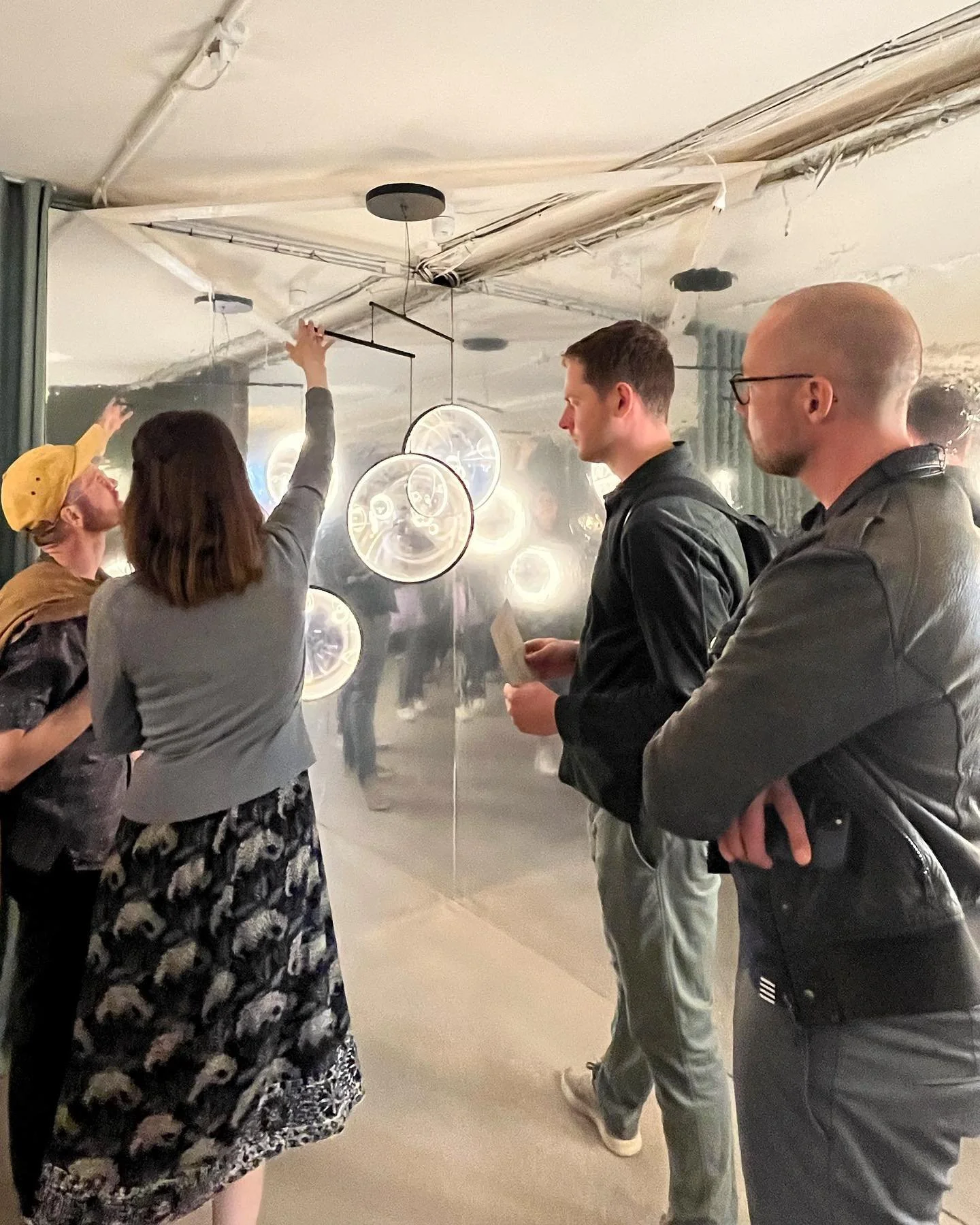 Et par billeder fra en god og inspirerende dag p&aring; 3 days of design i sidste uge med hele lightplanner teamet 🤩☀️ 

#3daysofdesign #light #inspiration #lys #lysdesign