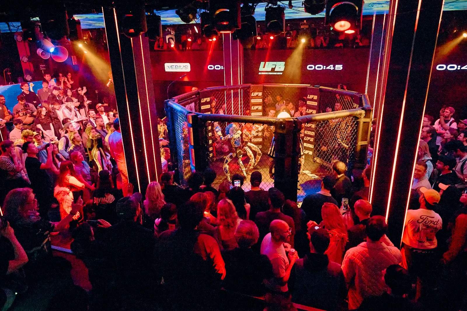 260514_UltimateBots-FightxDance_1427_web 1.jpg
