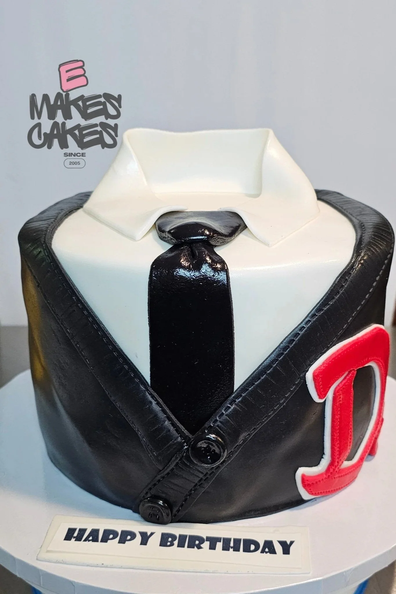 Men's shirt cake 