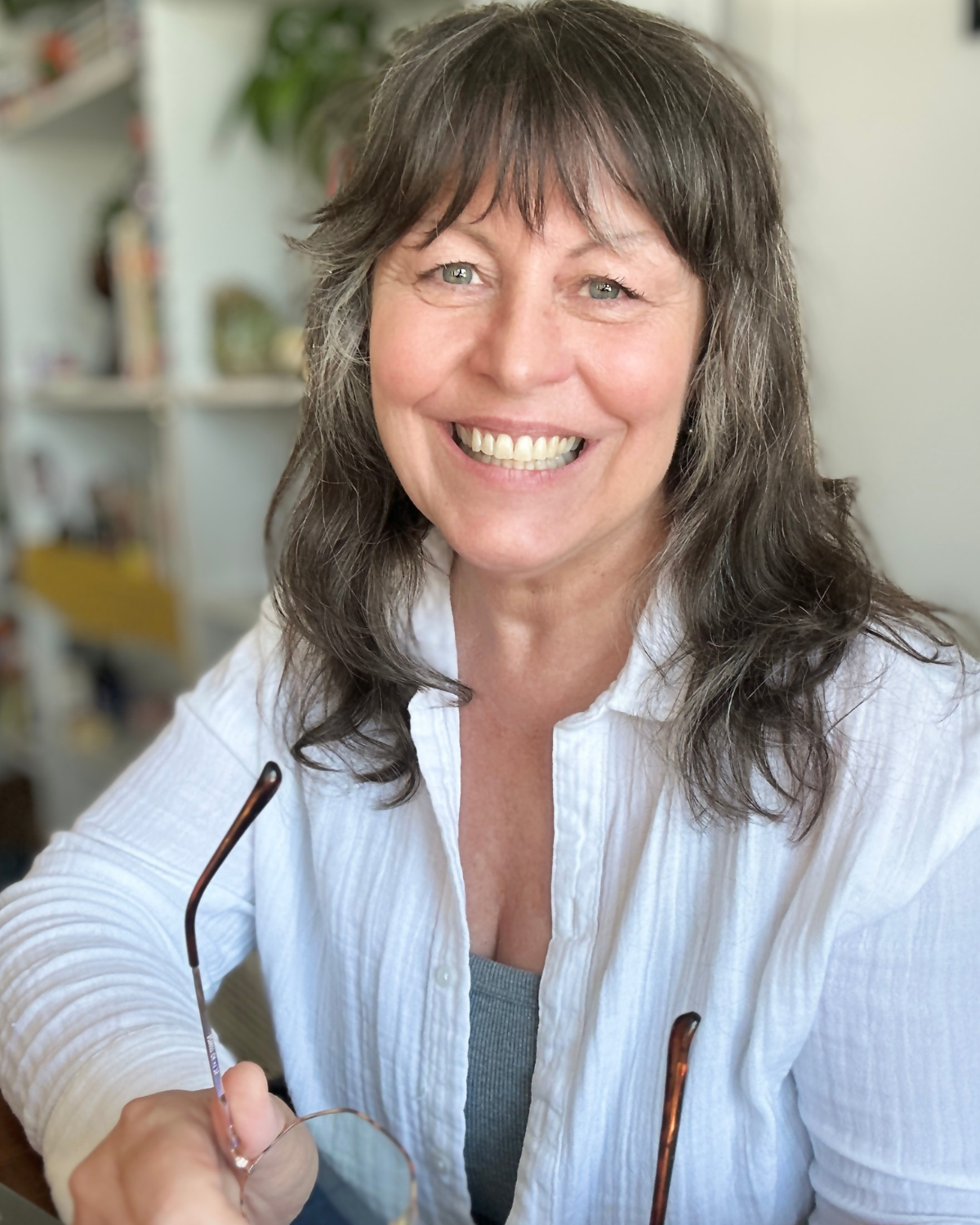 Michelle Lyall – Founder-Side Partnership