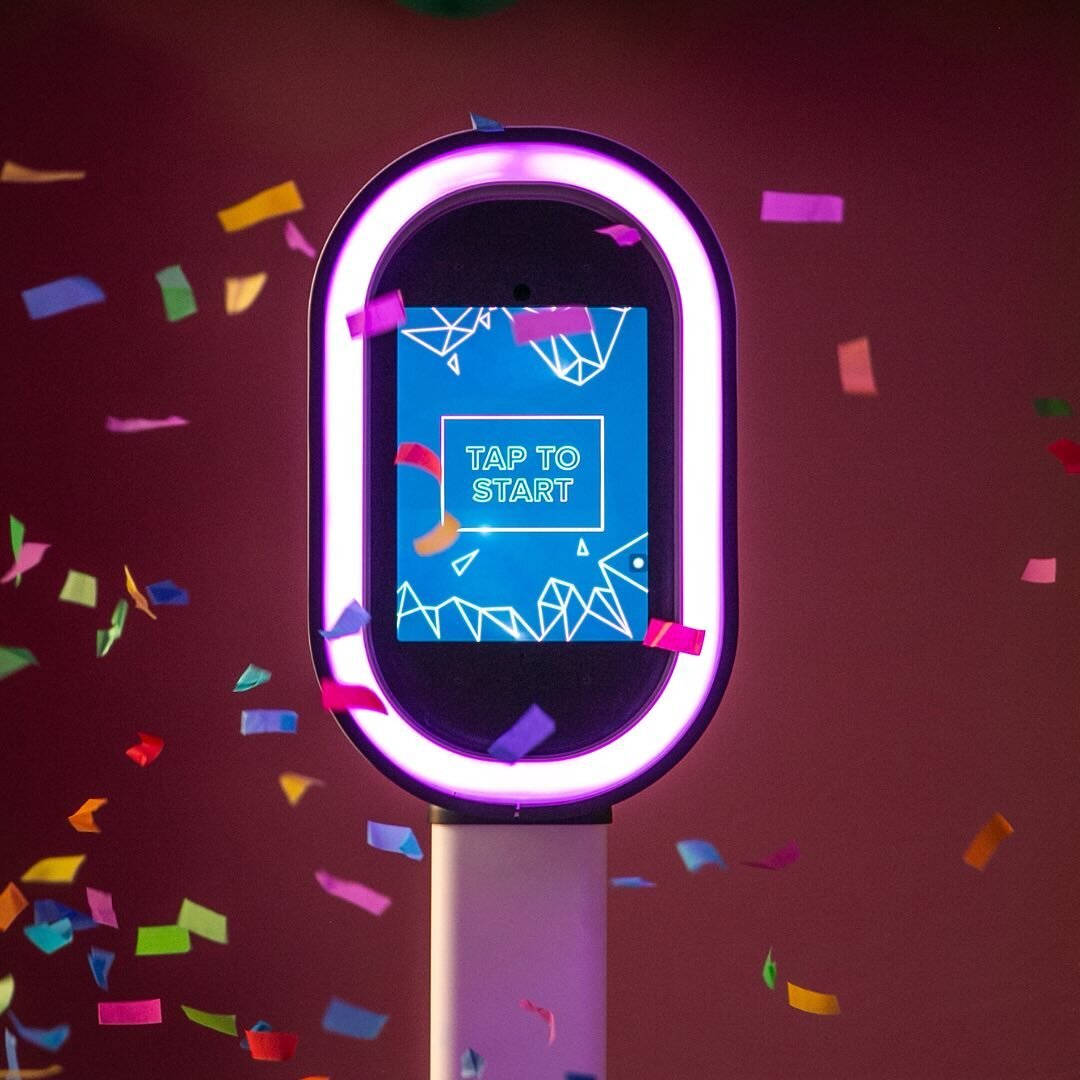 Tap into the fun! 📸✨ With our custom tap-to-start screens, every photo booth experience begins with your unique touch. Ready to start the magic? Just a tap away!
.
.
.
#rememberthisbooth #customexperience #photoboothrental #sandpointidaho #eventidea