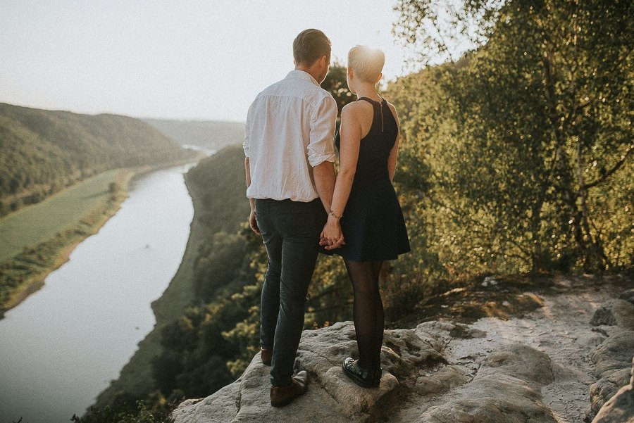 paarshooting-saechsische-schweiz-hochzeitsfotograf-dresden-27.jpg