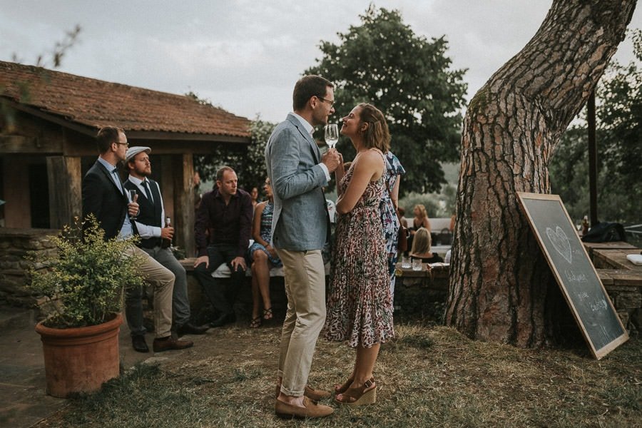 hochzeitsfotograf-italien-toskana-arrezzo-tuscany-wedding-planer-free-elopement-hochzeit-paar-hochzeitsfotograf-braut-00112.jpg