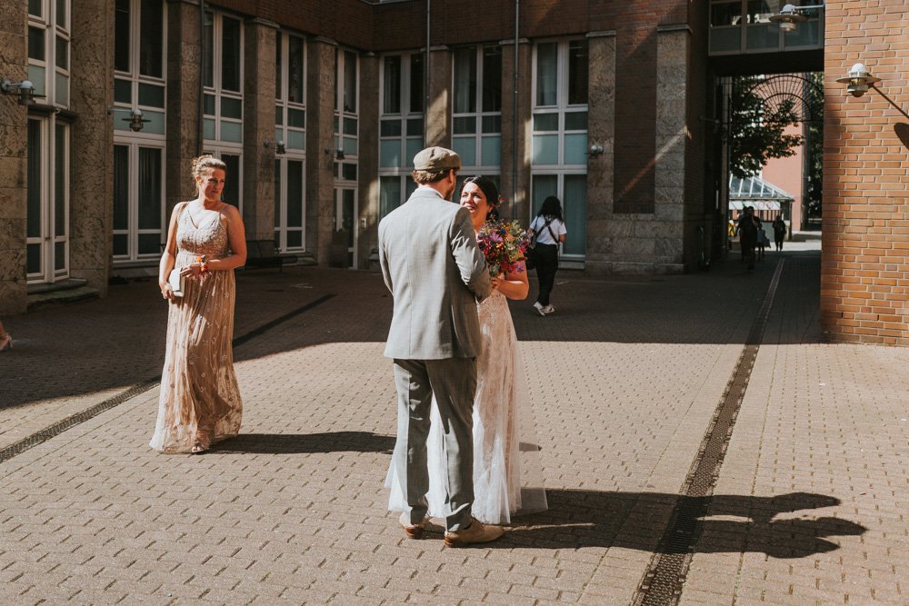 Hochzeitsfotograf-Neuss-Duesseldorf-Rina-Max-spaetsommer-hochzeit-00013.jpg