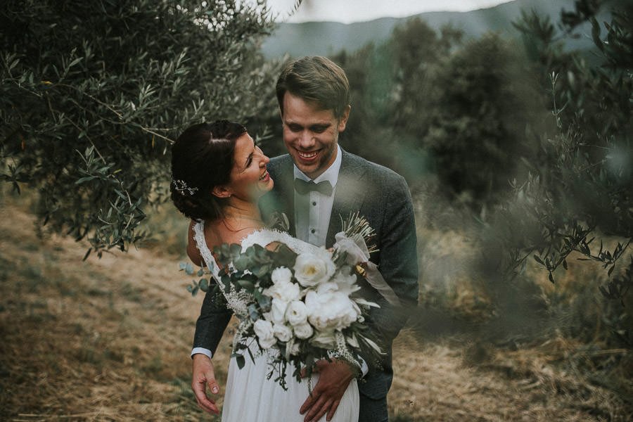 hochzeitsfotograf-italien-toskana-arrezzo-tuscany-wedding-planer-free-elopement-hochzeit-paar-hochzeitsfotograf-braut-00102.jpg