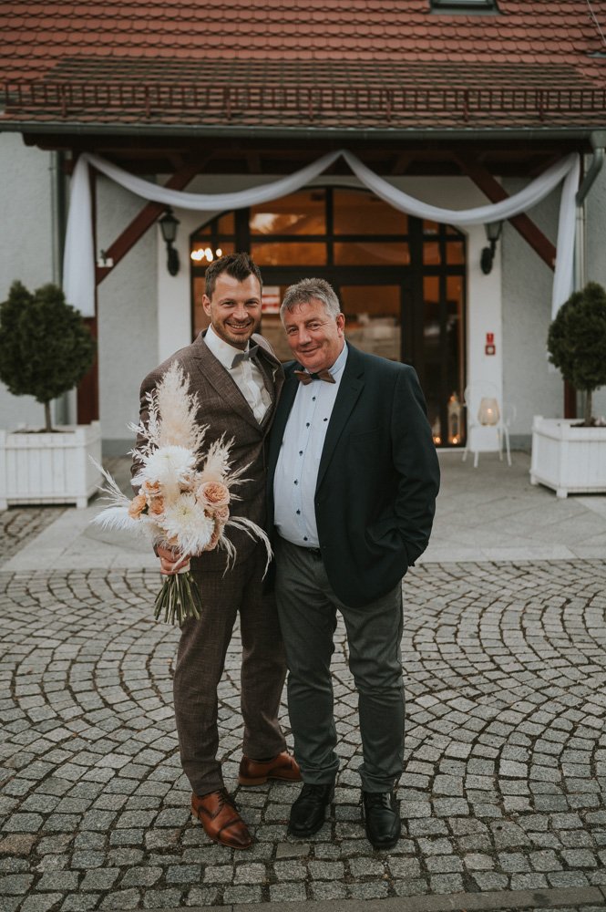 Hochzeitsfotograf-Goerlitz-Zgorcelec-Palac-Lagow-Fotogoraf-00161.jpg