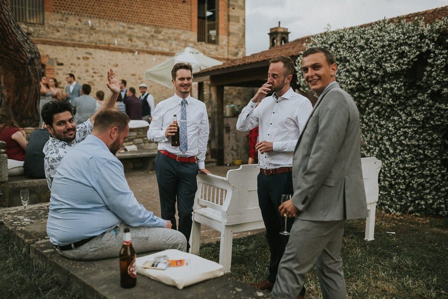 hochzeitsfotograf-italien-toskana-arrezzo-tuscany-wedding-planer-free-elopement-hochzeit-paar-hochzeitsfotograf-braut-00113.jpg