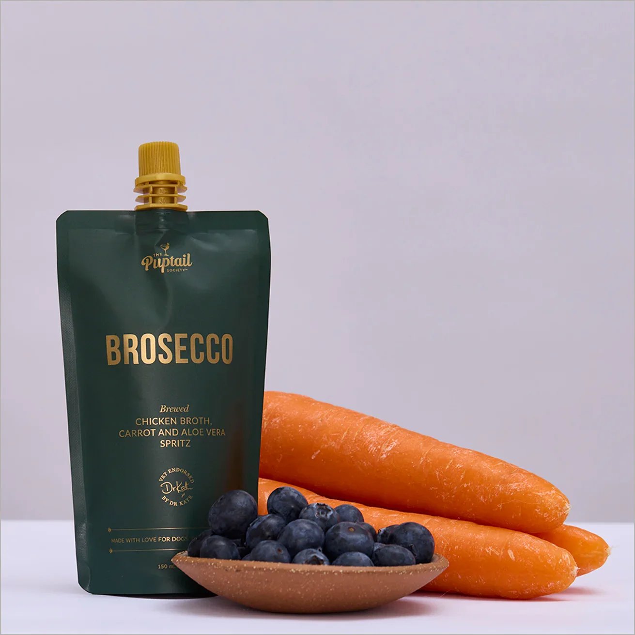 puptails_brosecco_single_front_fruit_web_raw_0208_3000x3000.jpg.webp