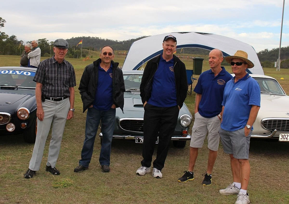 2016 club members at Macleans Bridge car show