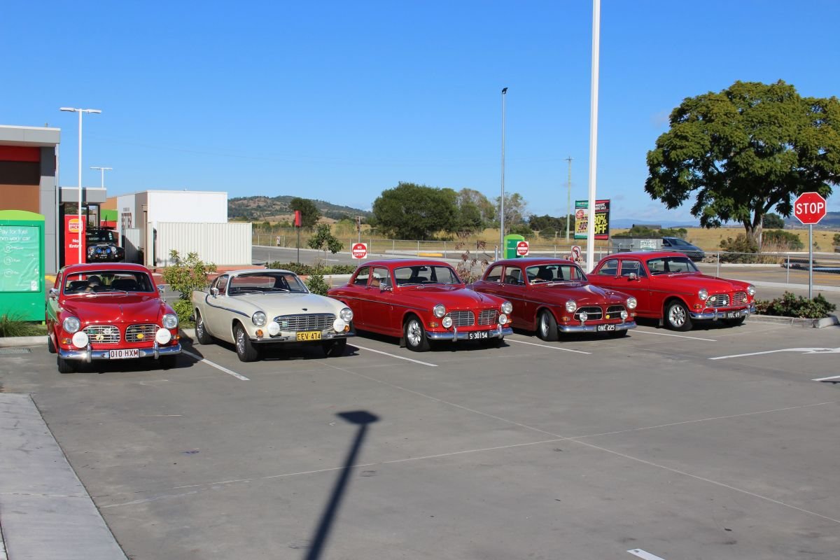 2018 on the way to Rudd's Pub, Nobby