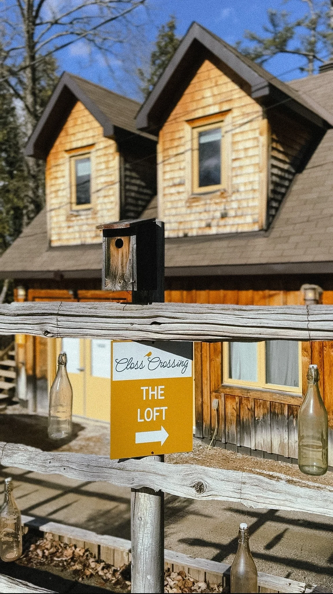 Closs Crossing: A Loft Cabin Tucked in Lanark County